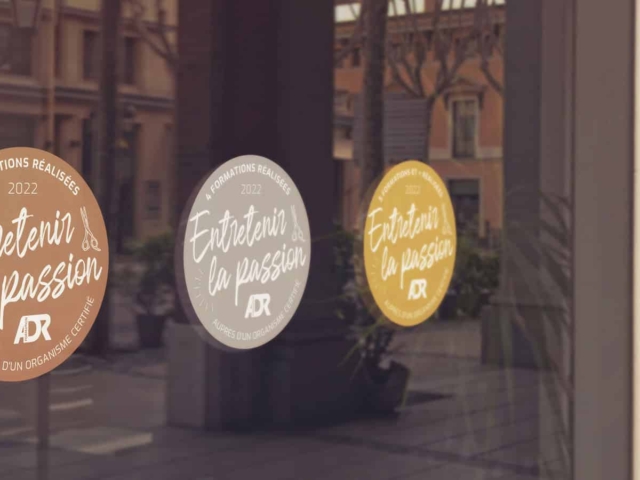 agence communication graphisme site internet redaction adr stickers couv
